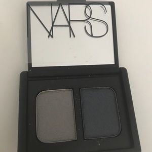 NARS Duo Eyeshadow in Underworld